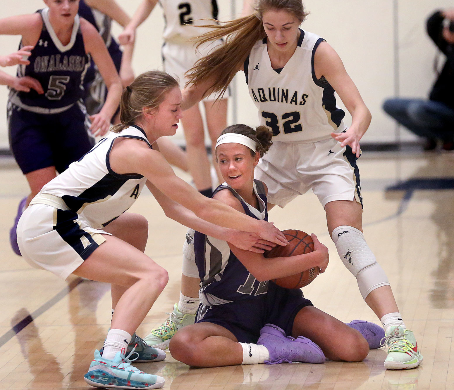 January 30: Onalaska vs. Aquinas